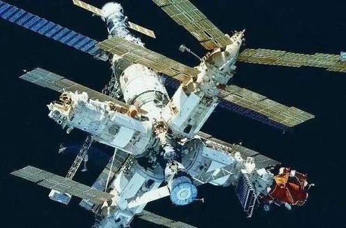 蒼穹之約 從美蘇太空爭霸到全球合作，衛星定位技術如何重塑人類生活
